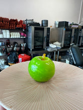 Load image into Gallery viewer, In person class - Blown sugar apples - 11/10
