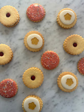 Load image into Gallery viewer, In person class - Shortbread selection box - 13/9
